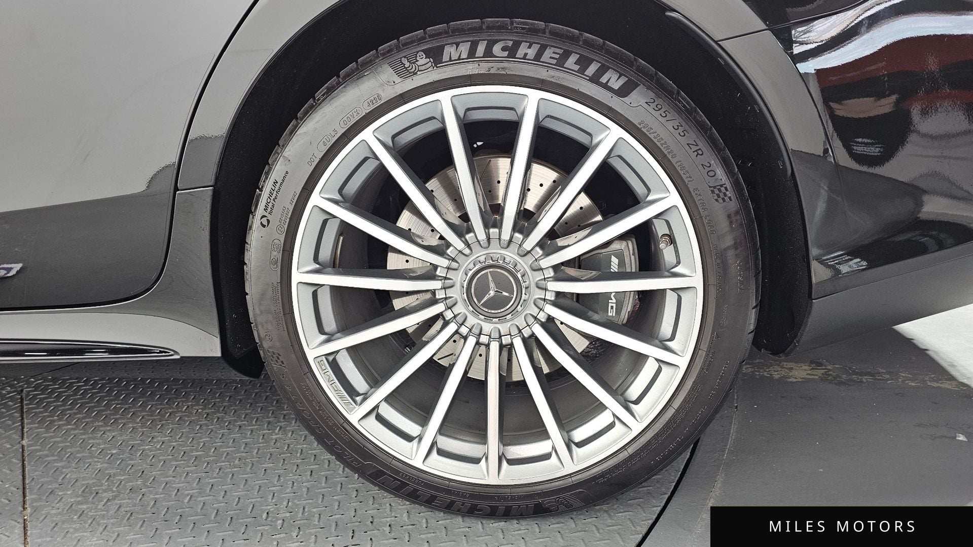 Mercedes-Benz AMG GT 2021 — миниатюра 7