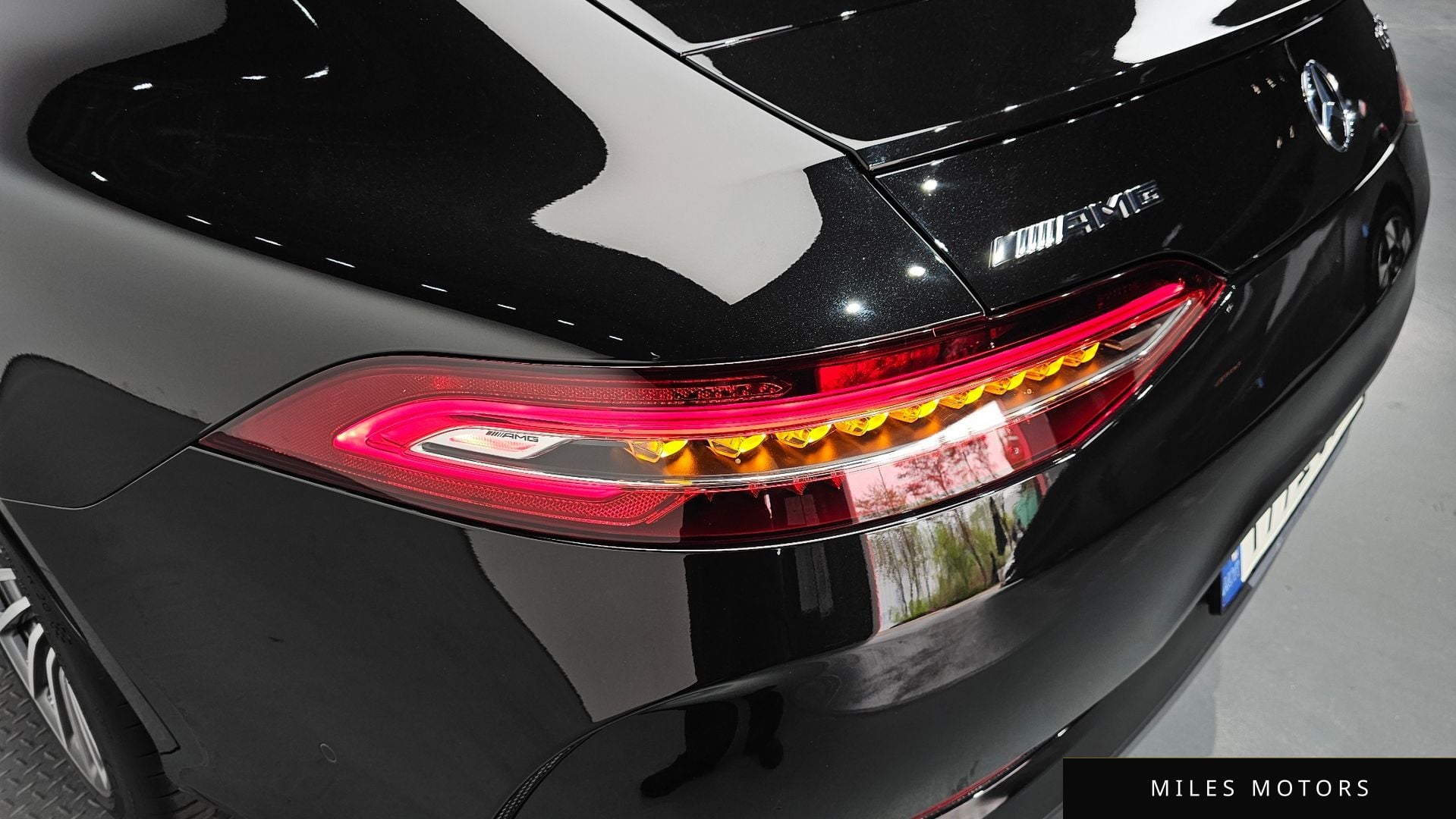 Mercedes-Benz AMG GT 2021 — миниатюра 9