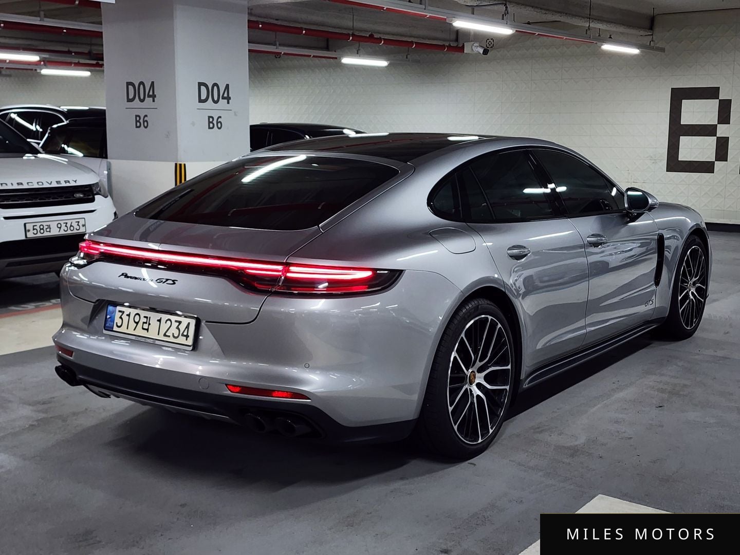 Porsche Panamera 2021 — миниатюра 2