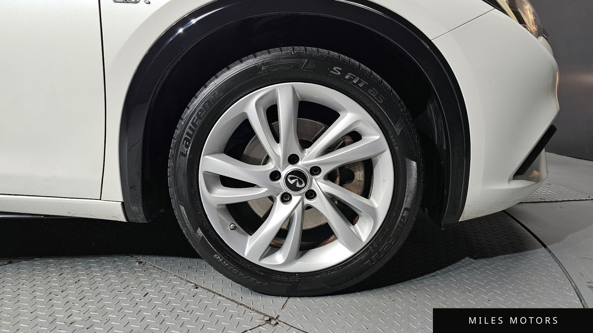 Infiniti Q30 2019 — миниатюра 7