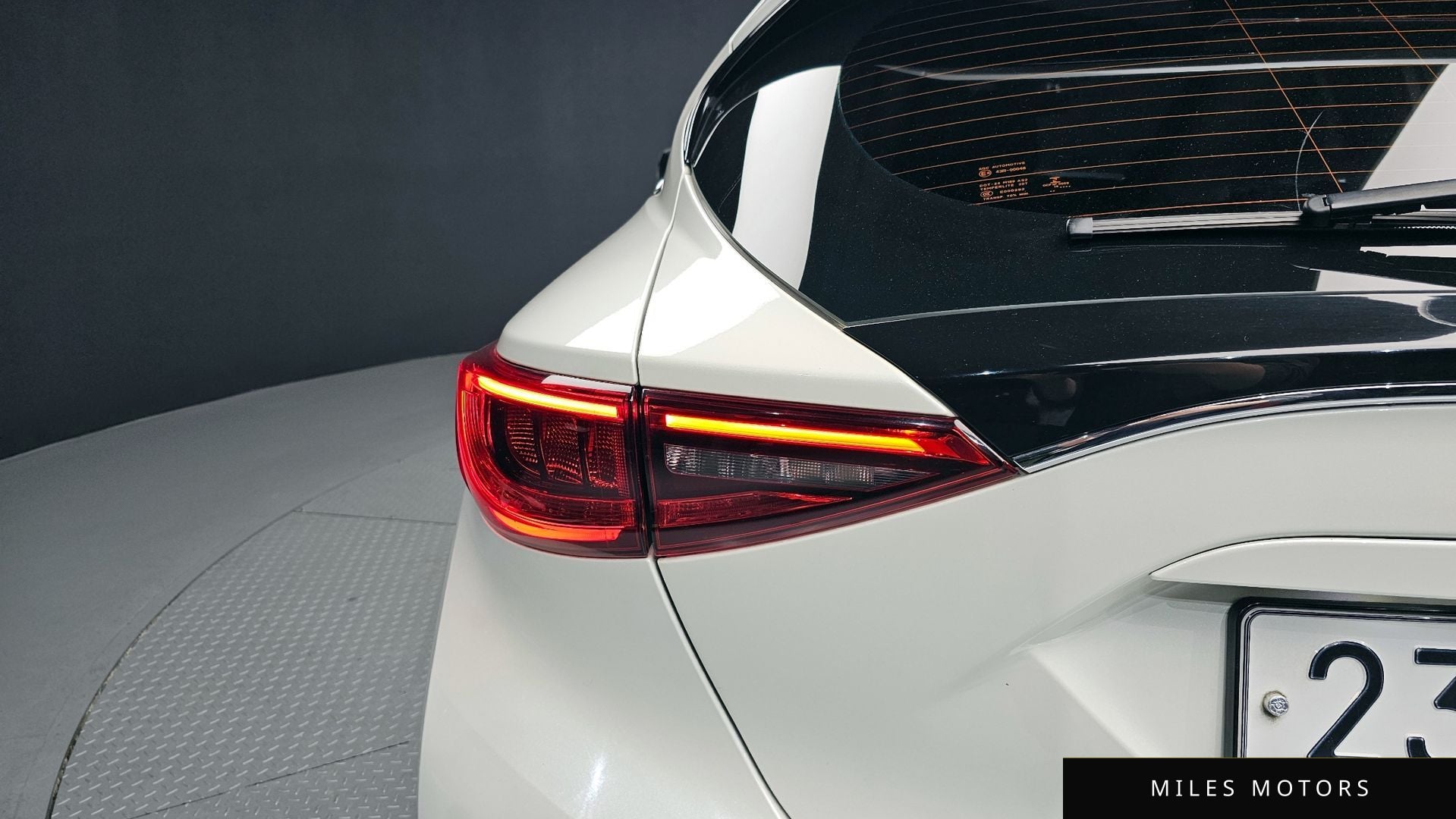 Infiniti Q30 2019 — миниатюра 9