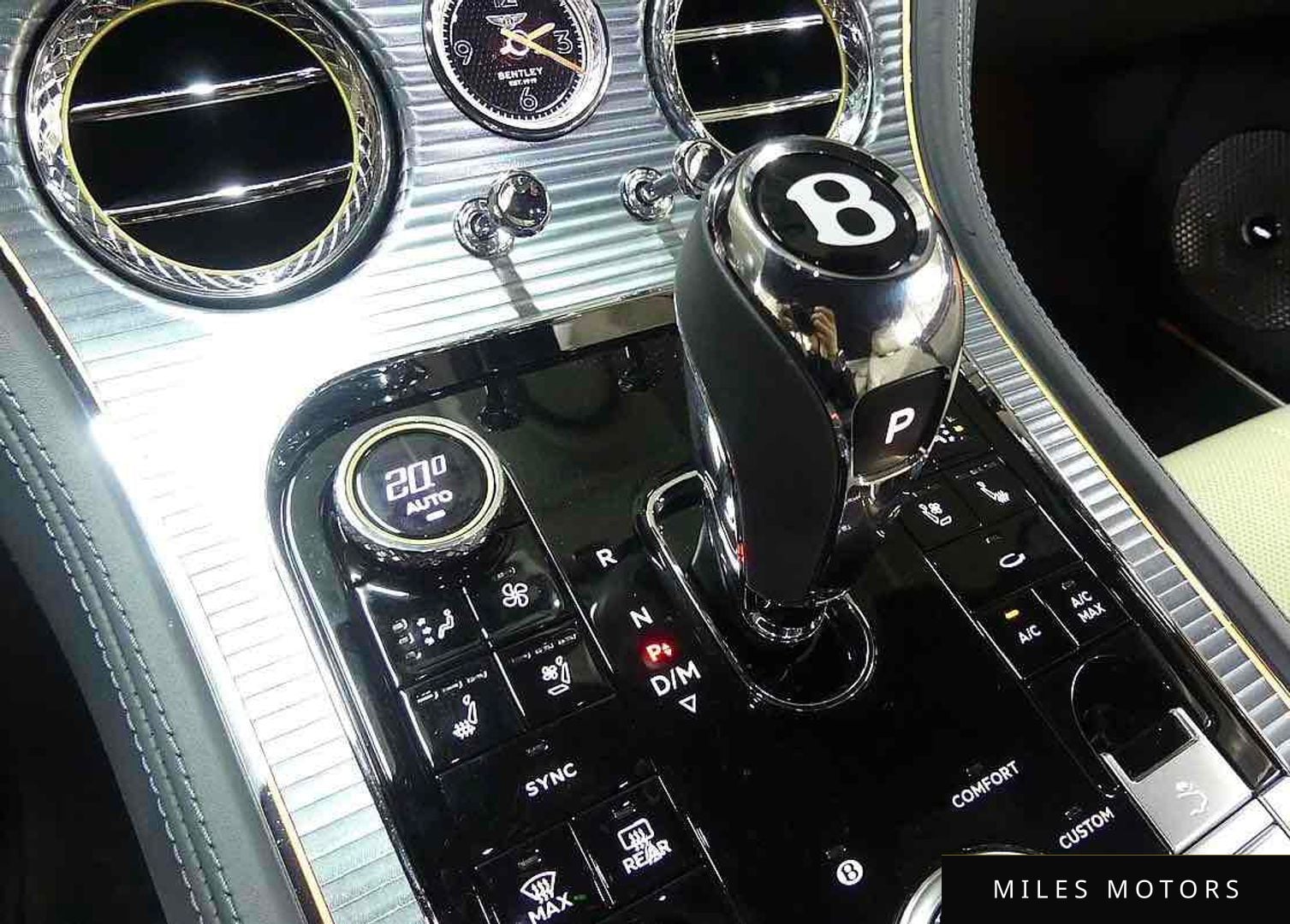 Bentley Continental GT 2018 — миниатюра 8