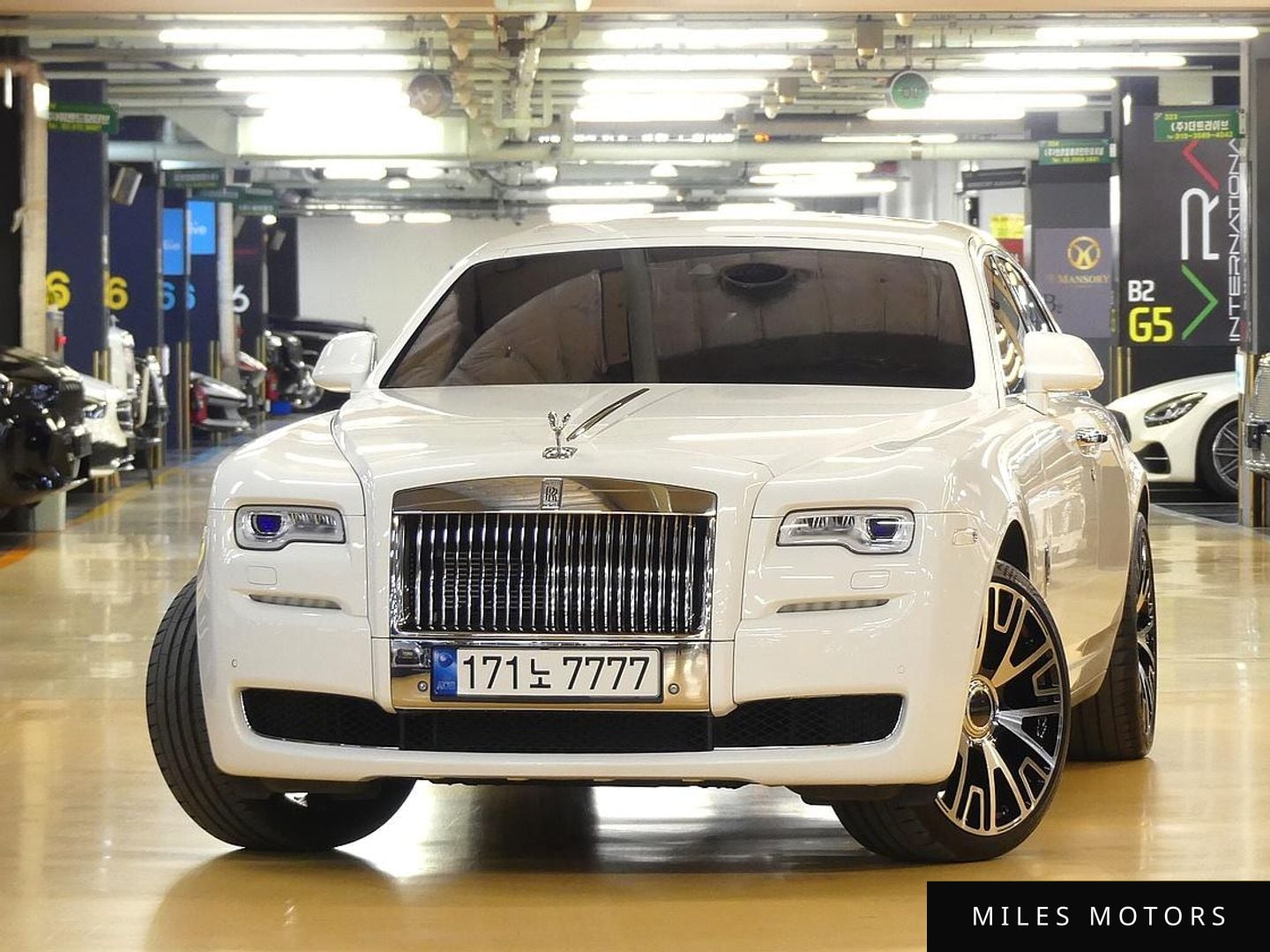 Rolls-Royce Ghost 2017 — миниатюра 3
