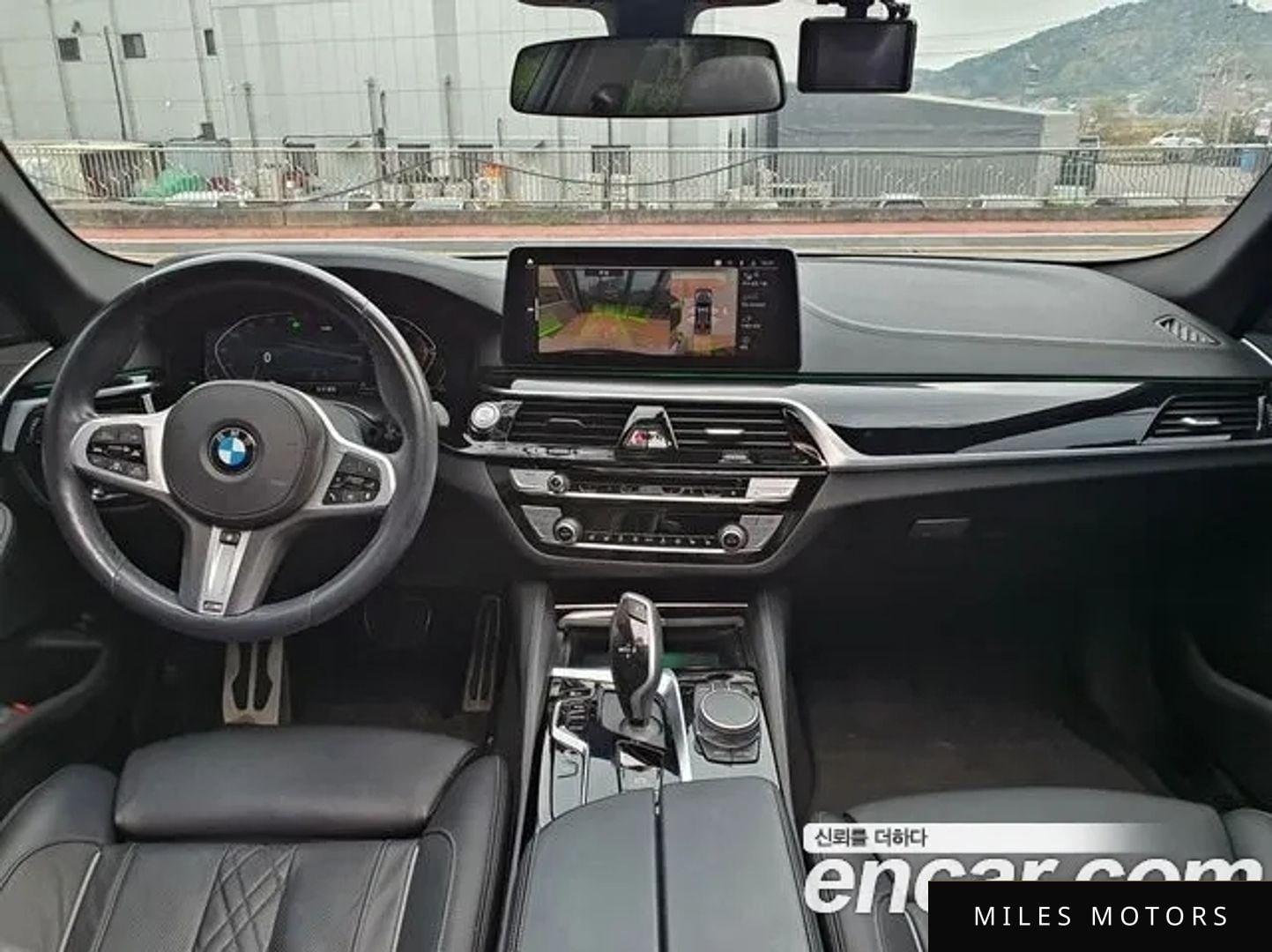 BMW 5시리즈 (G30) 2021 — миниатюра 5