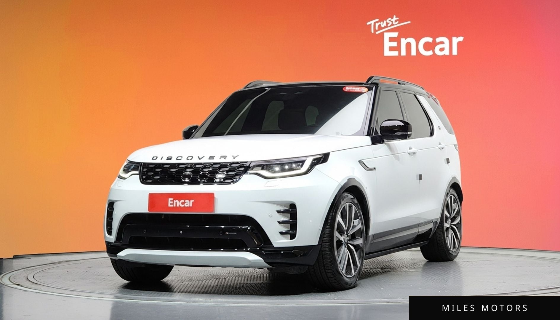 Land Rover Discovery 2023 — миниатюра 16