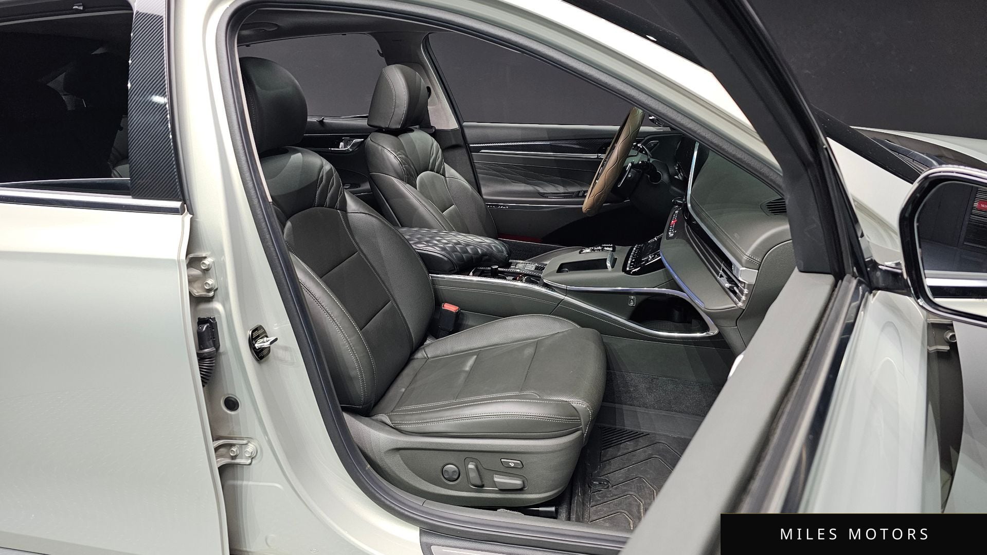 Hyundai 뉴 그랜저 IG 2020 — миниатюра 18