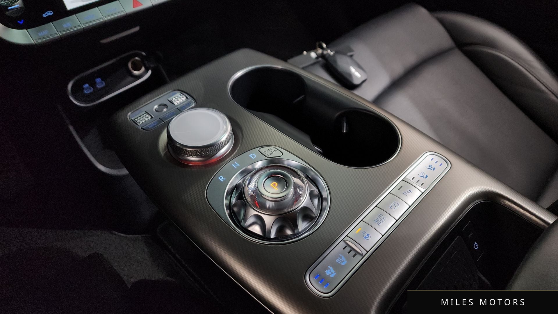Genesis GV60 2022 — миниатюра 12