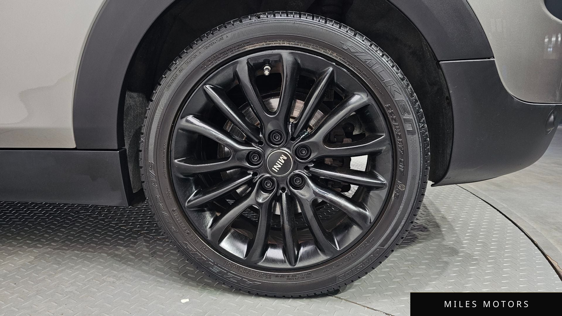 MINI 쿠퍼 D 클럽맨 2019 — миниатюра 4