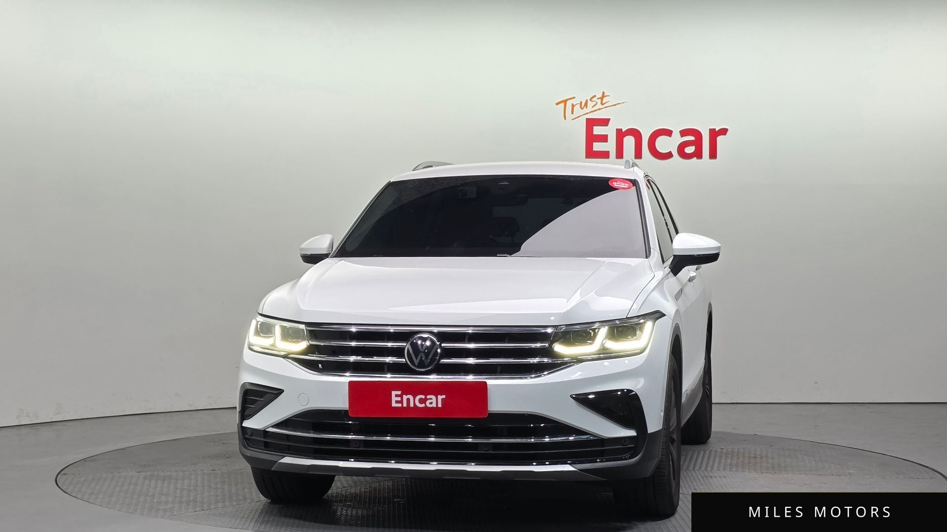 Volkswagen 티구안 2022 — миниатюра 3