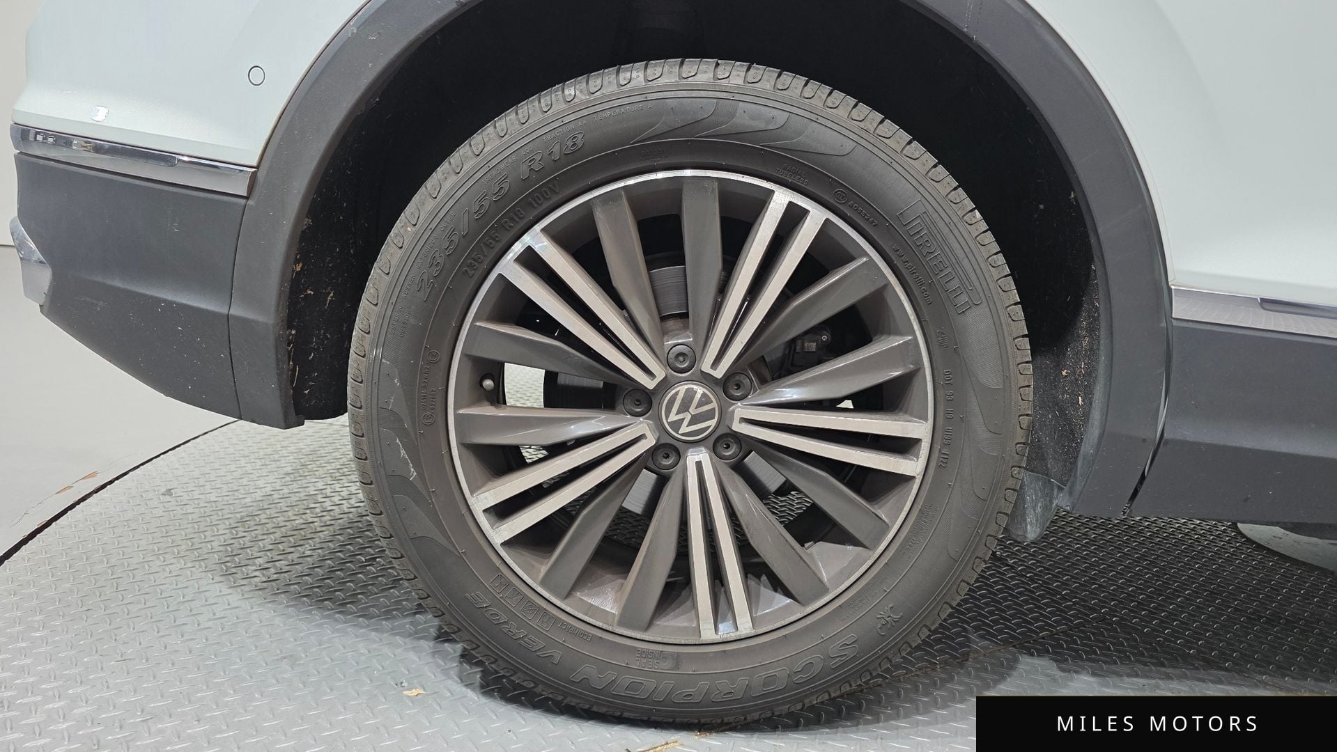 Volkswagen 티구안 2022 — миниатюра 5