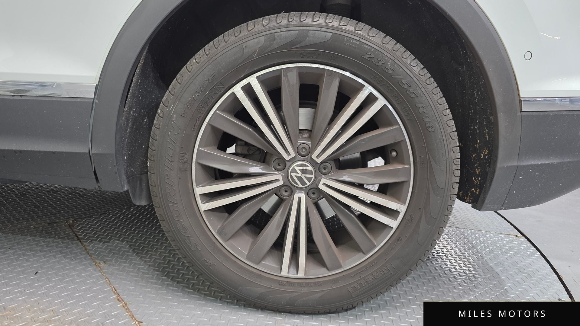 Volkswagen 티구안 2022 — миниатюра 7