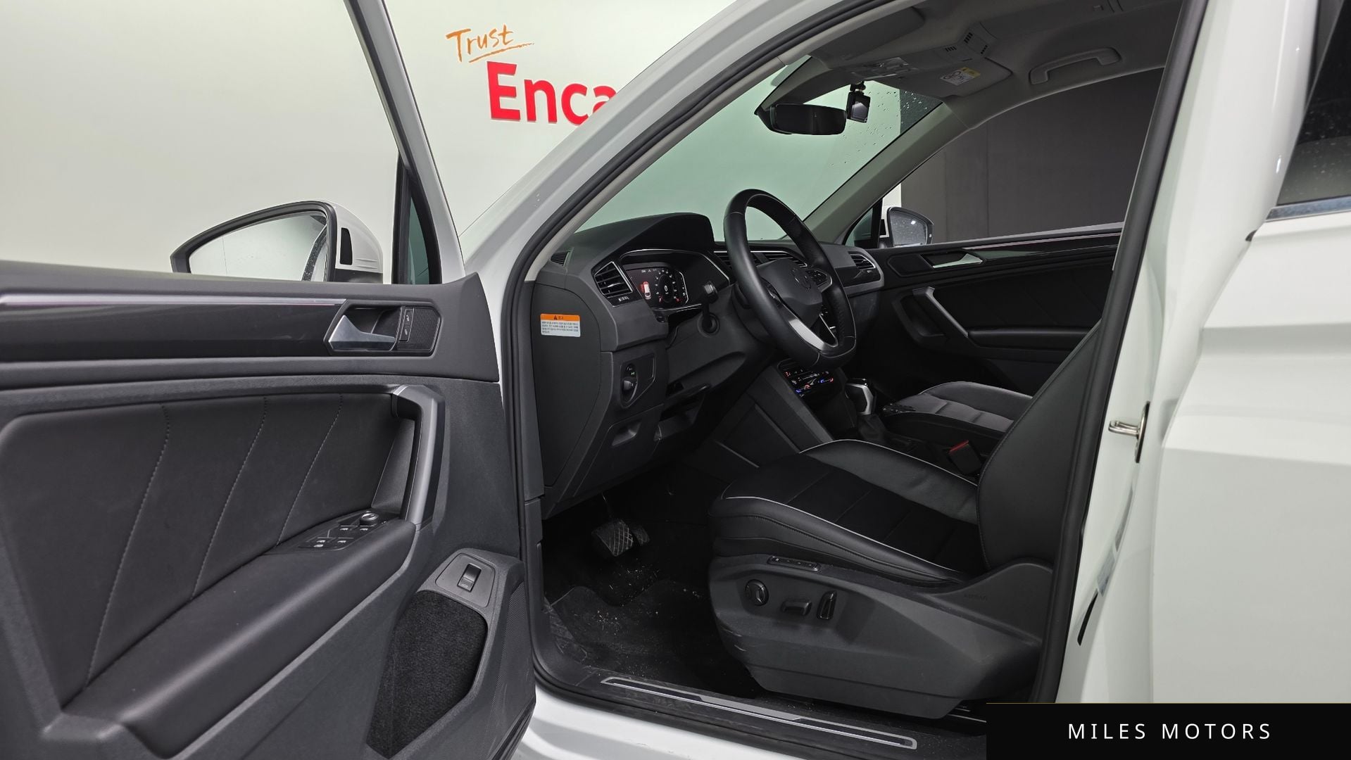 Volkswagen 티구안 2022 — миниатюра 16