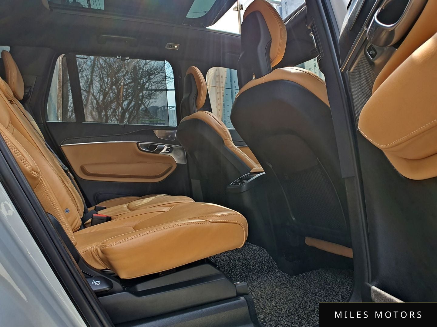 Volvo XC90 2021 — миниатюра 7