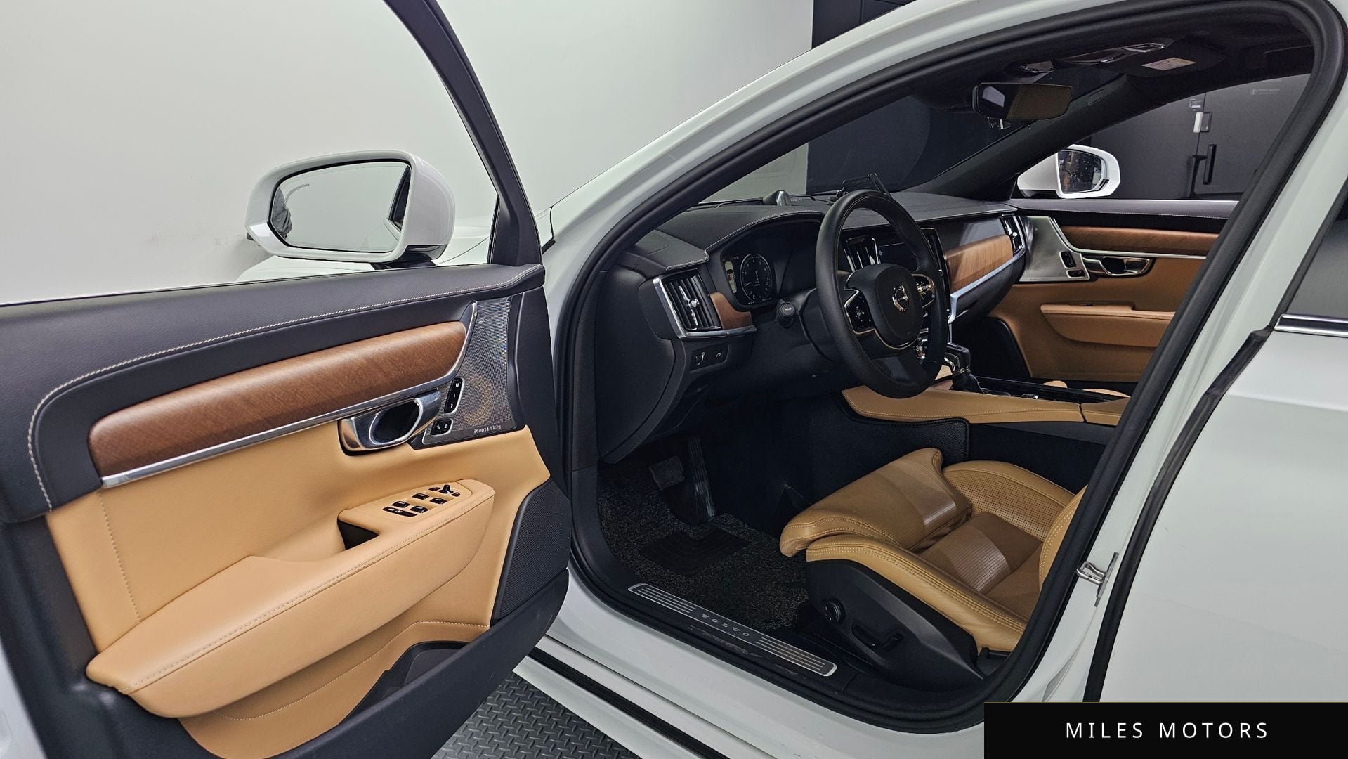 Volvo S90 2019 — миниатюра 10