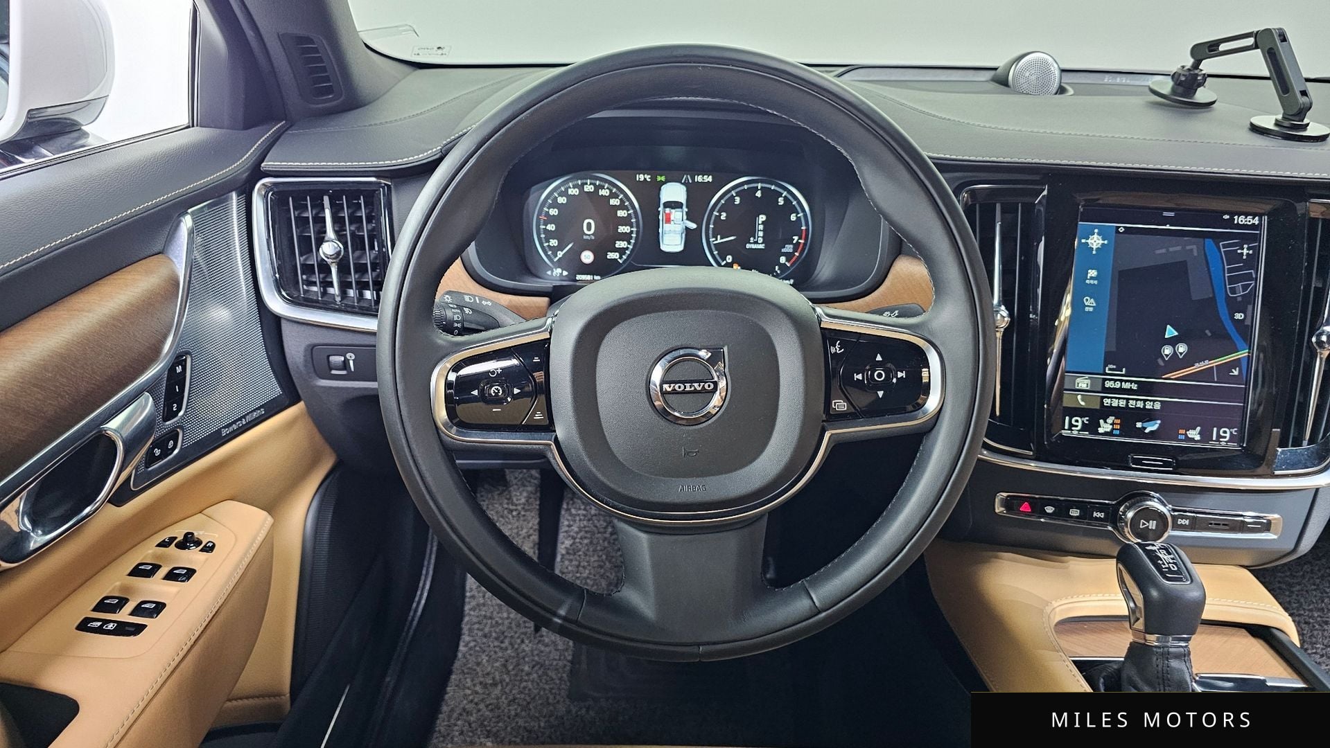 Volvo S90 2019 — миниатюра 12