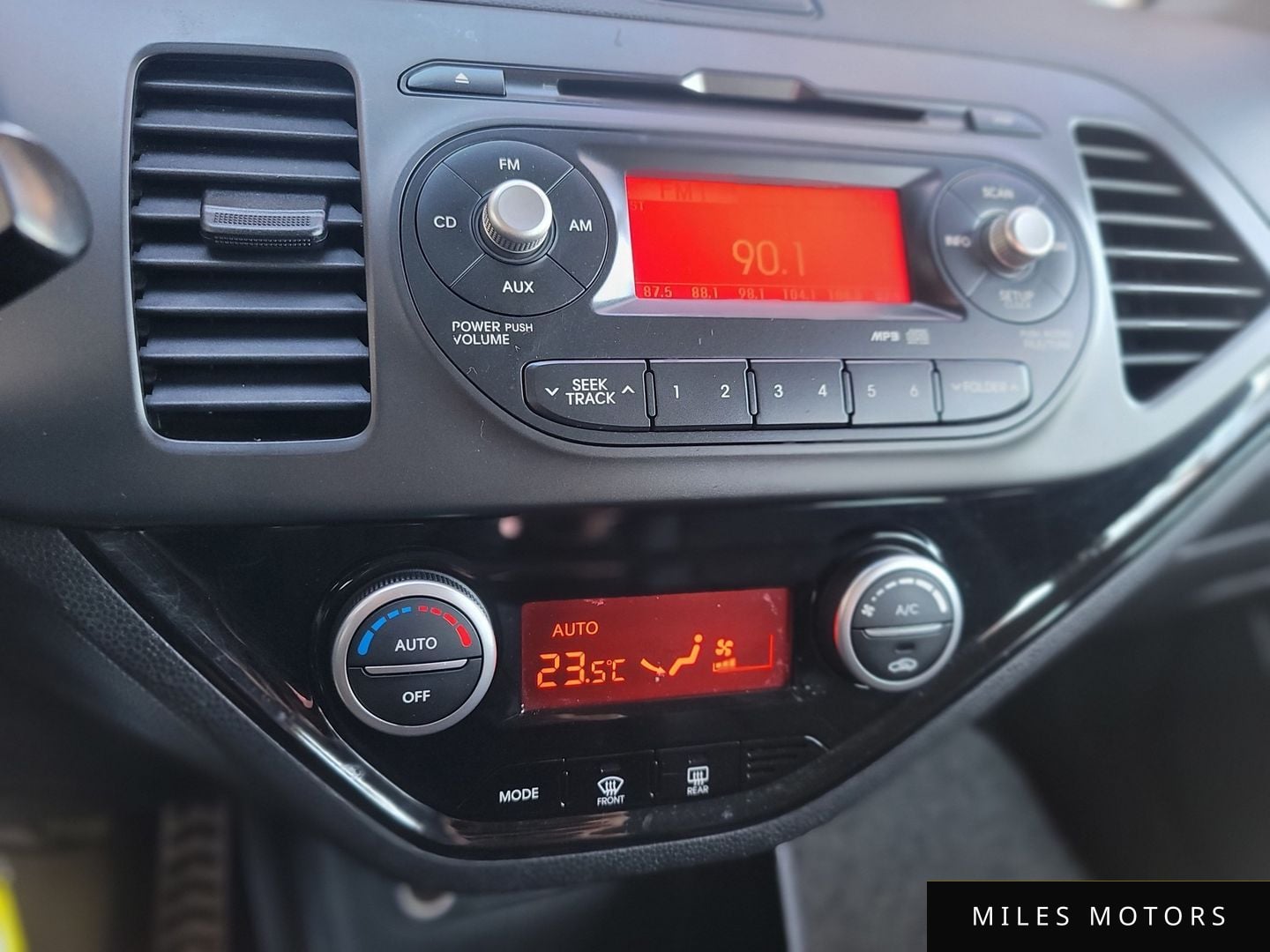 Kia morning 2013 — миниатюра 12