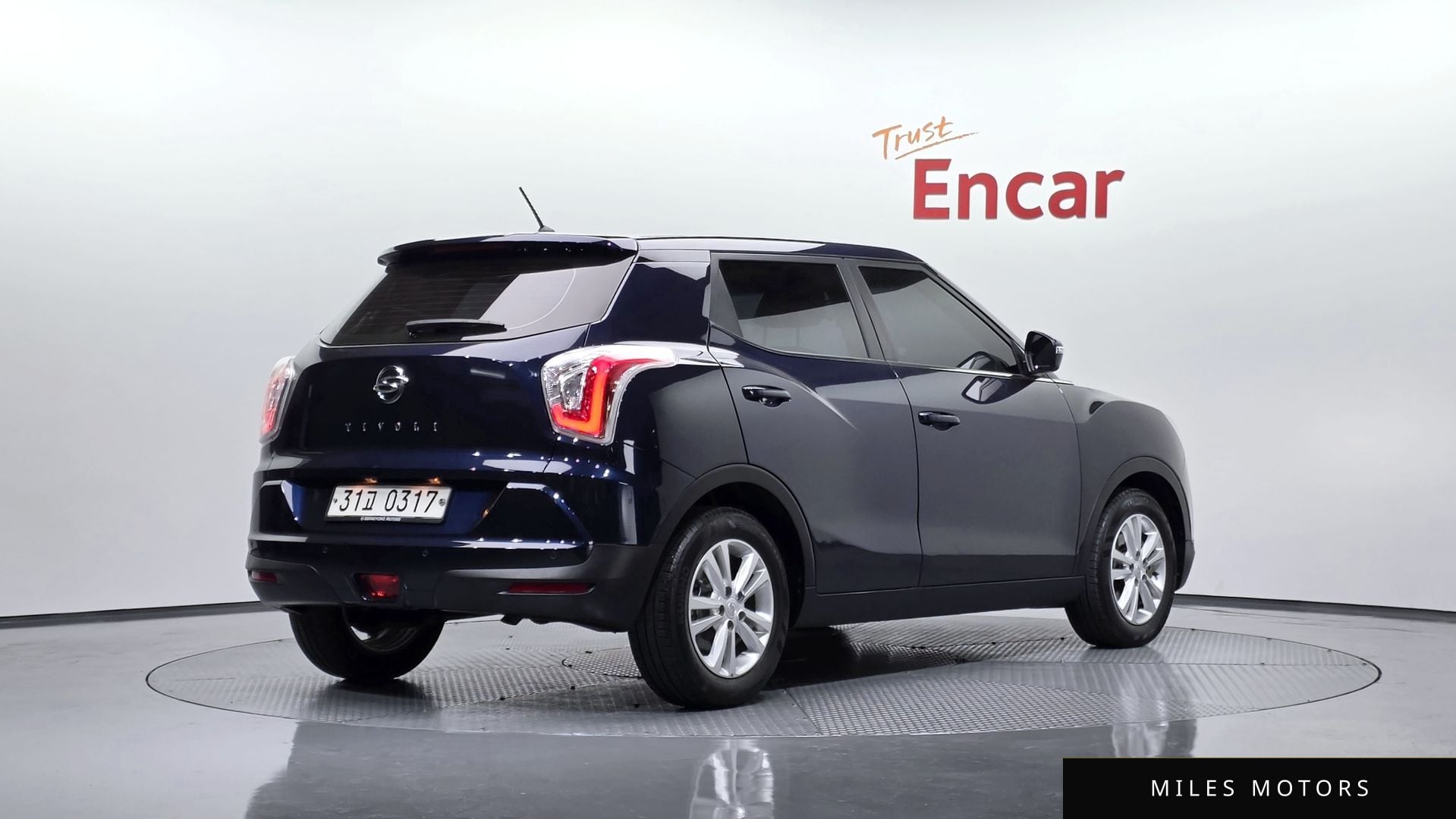 KG Mobility Tivoli 2016 — фото 1 из 12
