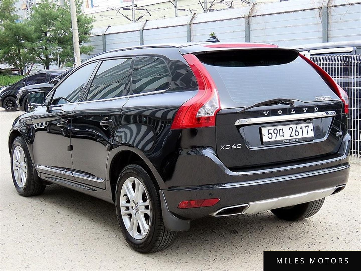 Volvo XC60 2015 — миниатюра 3