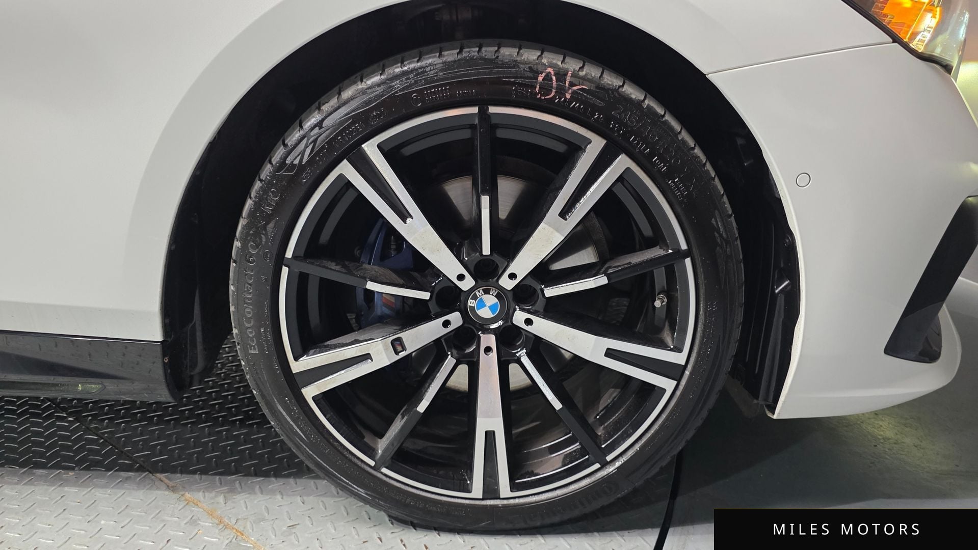 BMW 5시리즈 (G60) 2025 — миниатюра 6