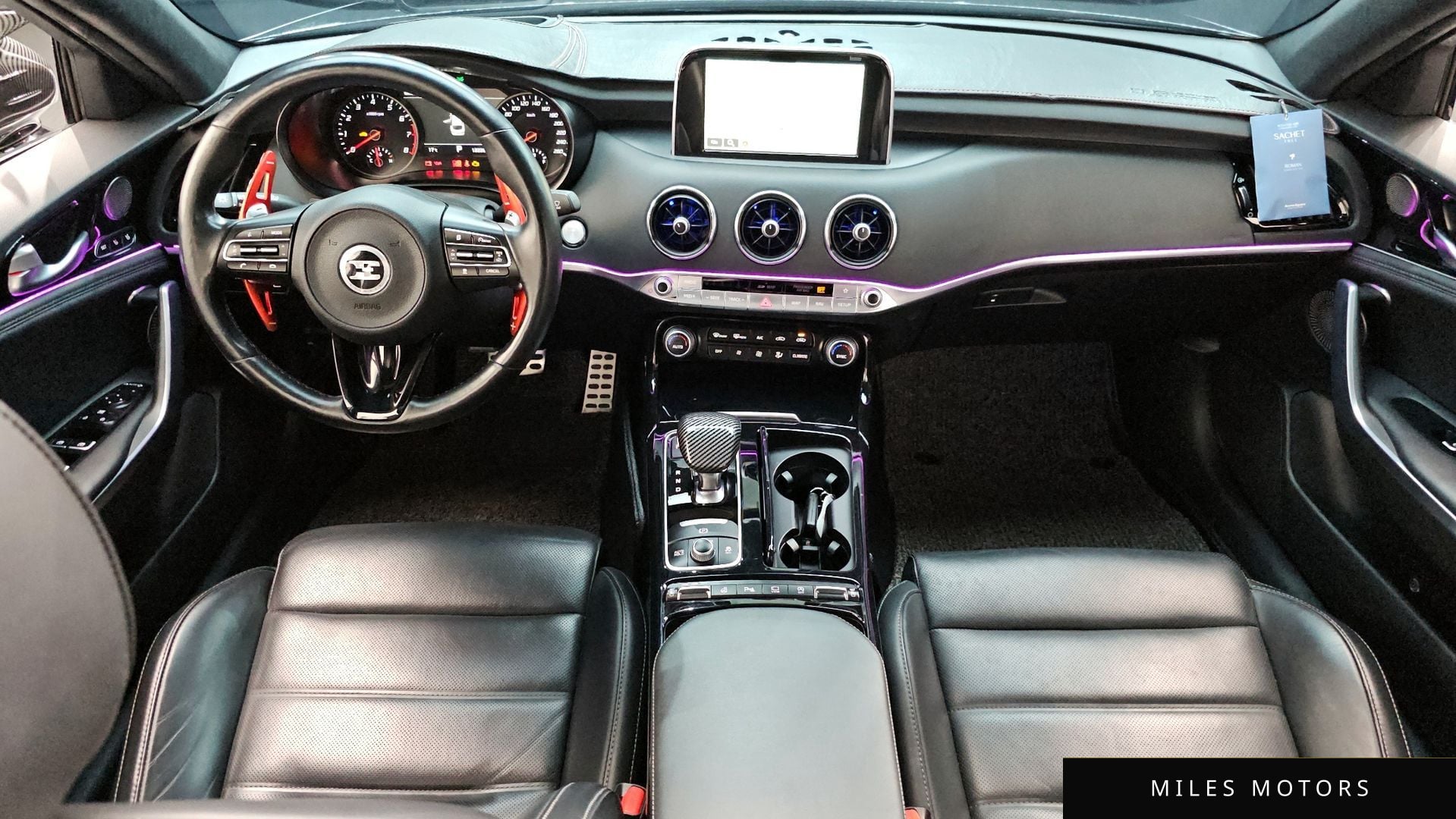 Kia Stinger 2018 — миниатюра 10