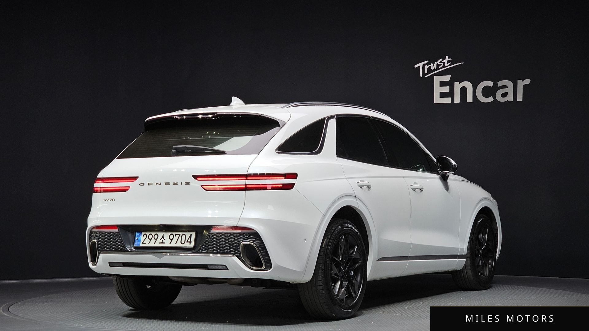 Genesis GV70 2021 — миниатюра 2