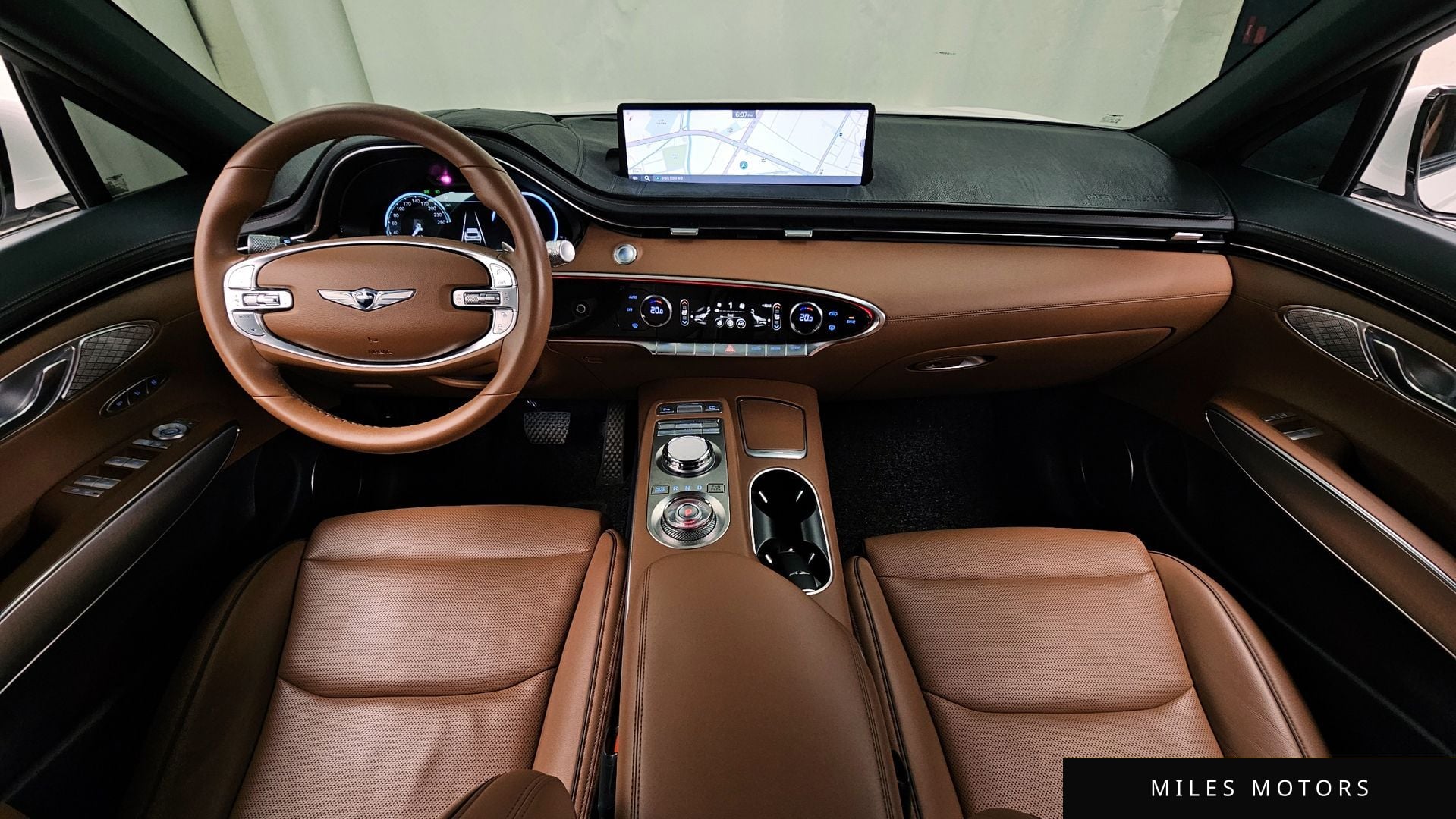 Genesis GV70 2021 — миниатюра 10