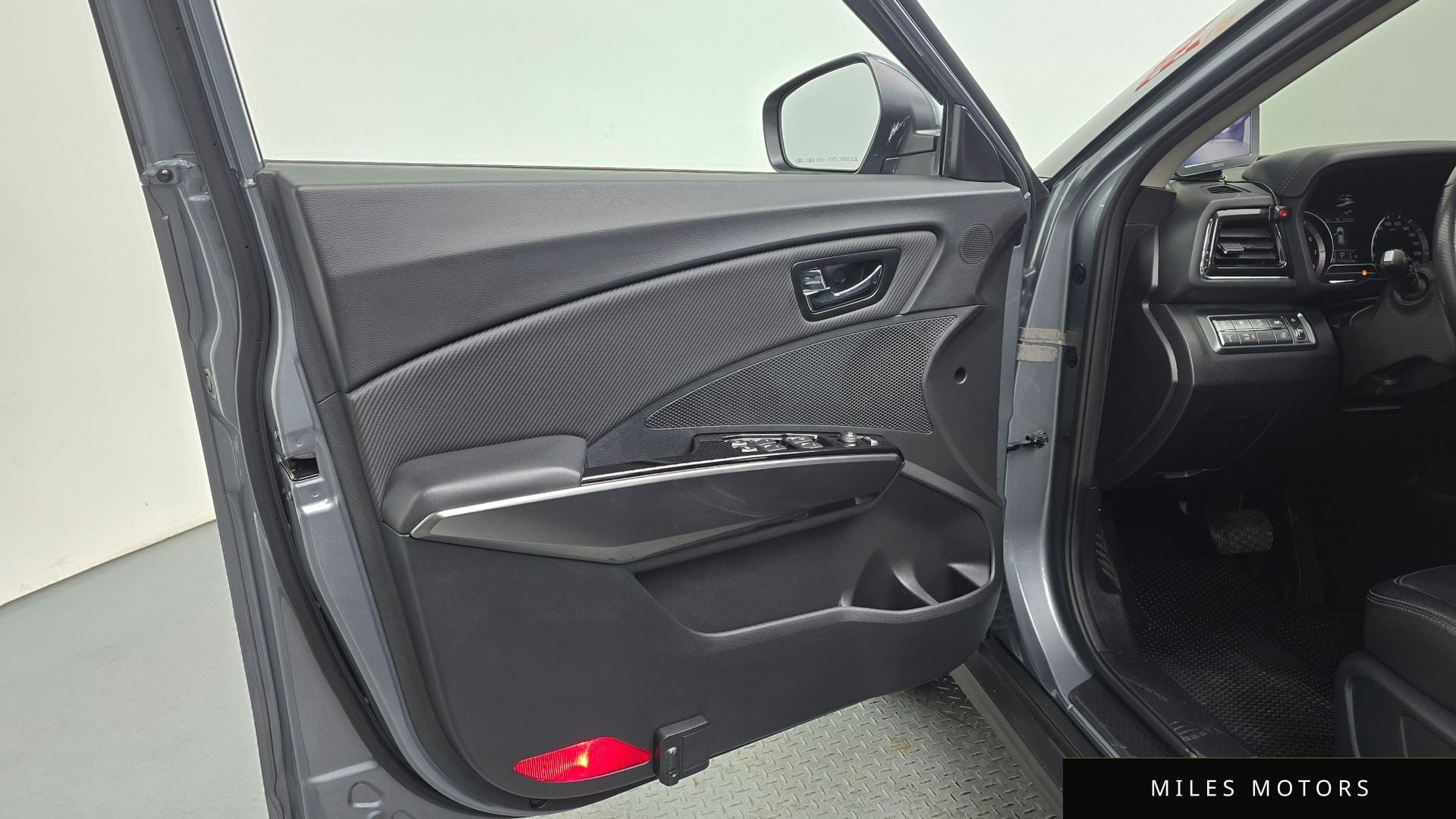 KG Mobility TIBOLI 2022 — миниатюра 14