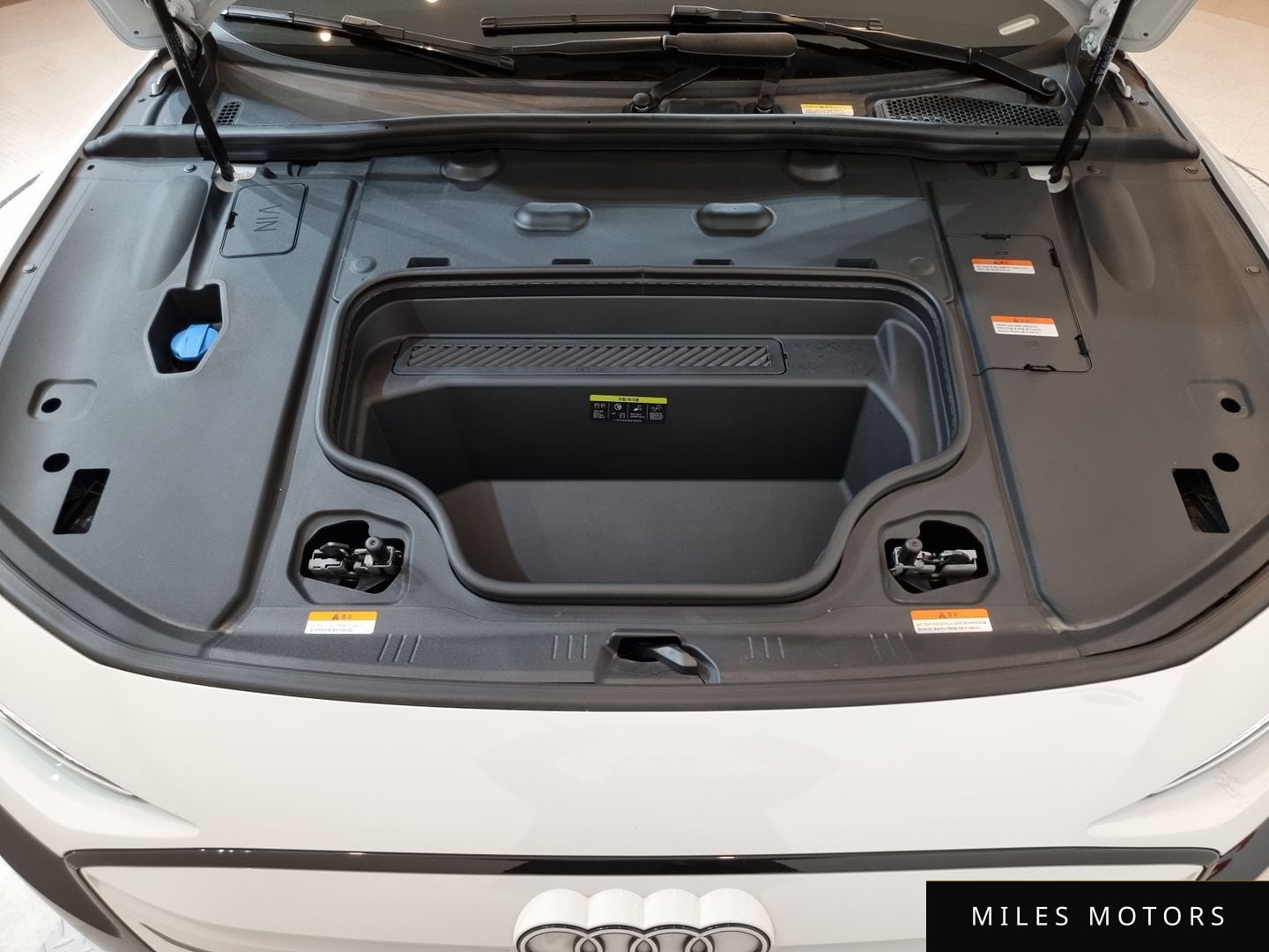Audi A6 e-Tron 2025 — миниатюра 6