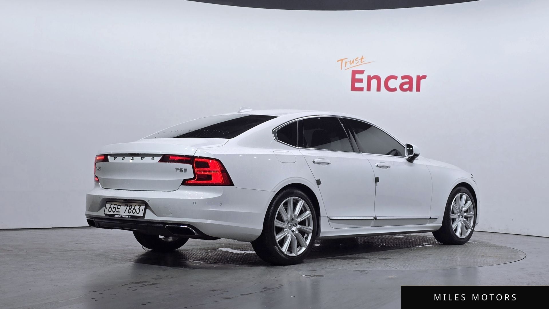 Volvo S90 2019 — миниатюра 2