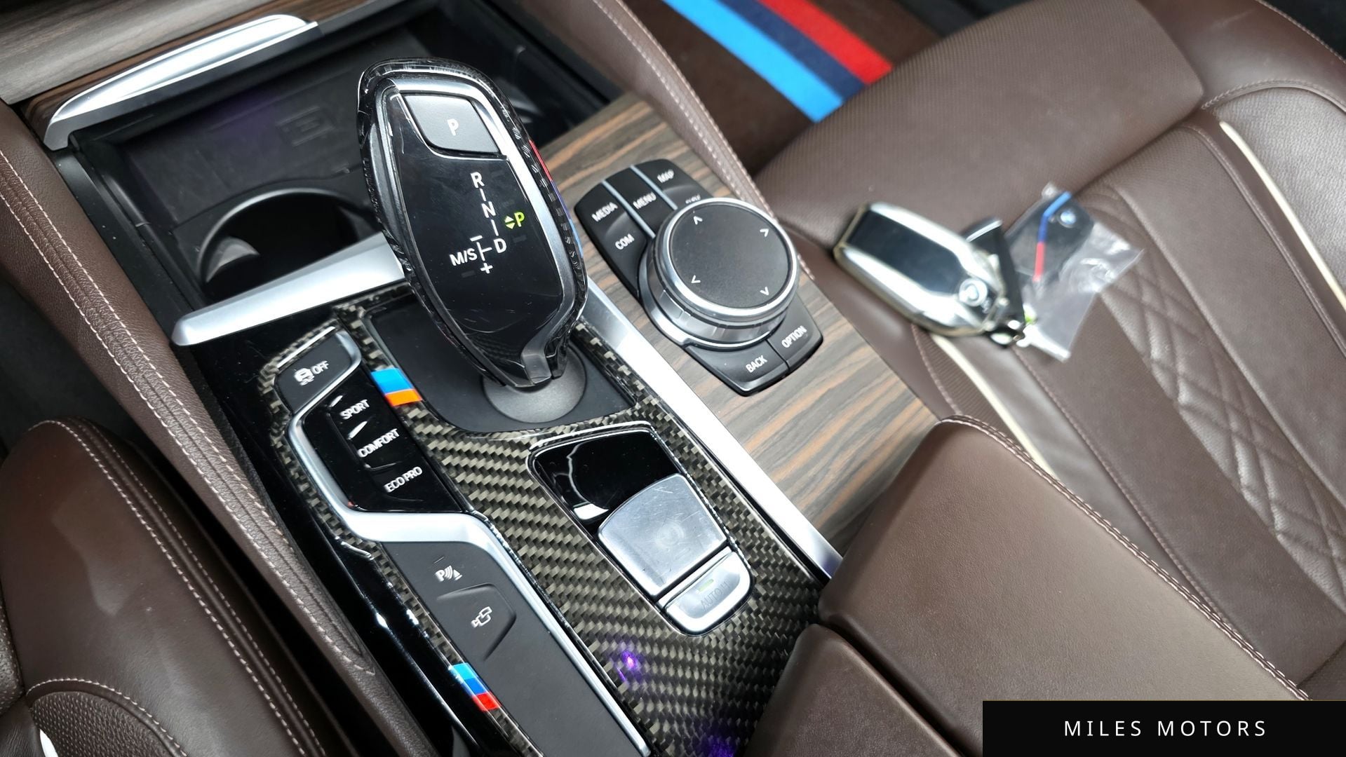 BMW 5 Series (G30) 2018 — миниатюра 12