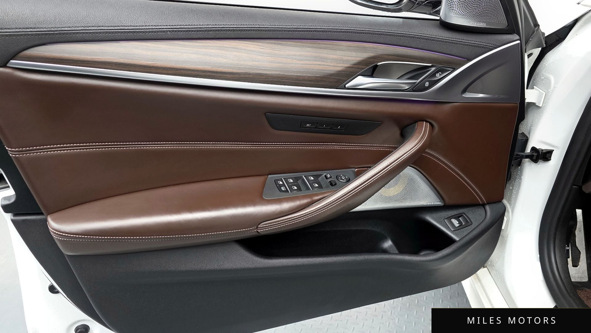BMW 5 Series (G30) 2018 — миниатюра 14