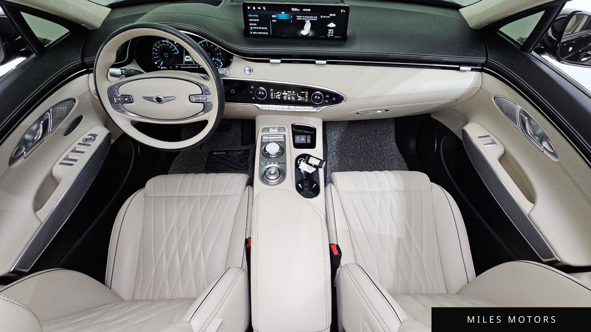 Genesis GV70 2023 — миниатюра 10