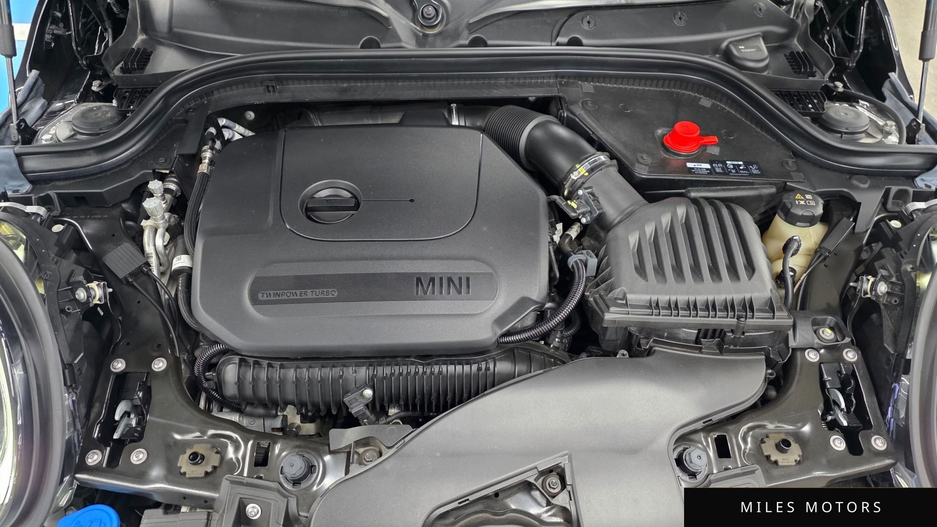 MINI Cooper Convertible 2023 — миниатюра 6