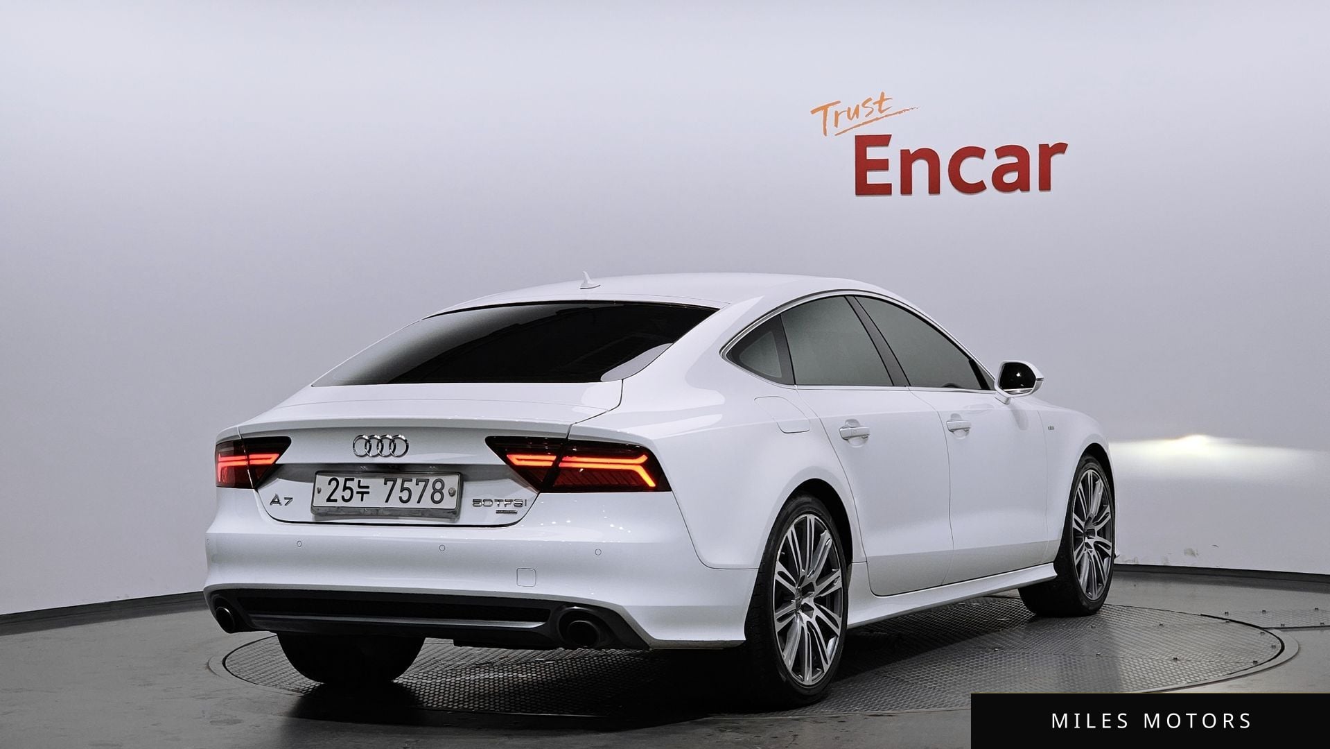 Audi A7 2013 — миниатюра 2