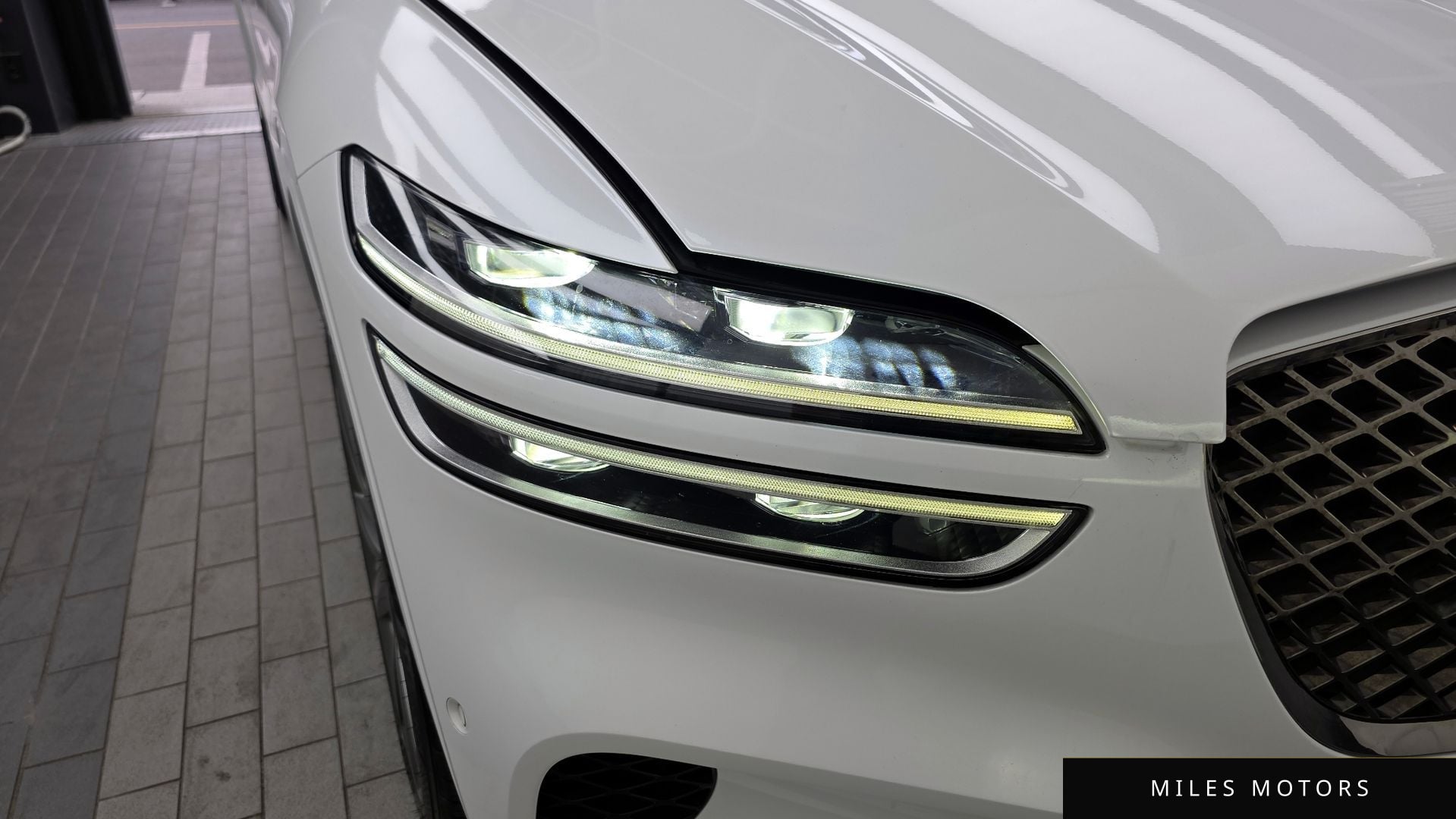Genesis GV70 2023 — миниатюра 8