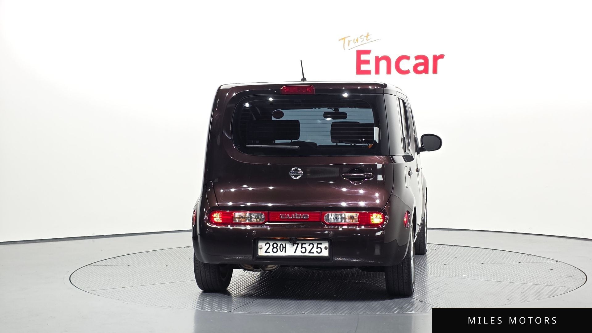 Nissan 큐브 2011 — миниатюра 4