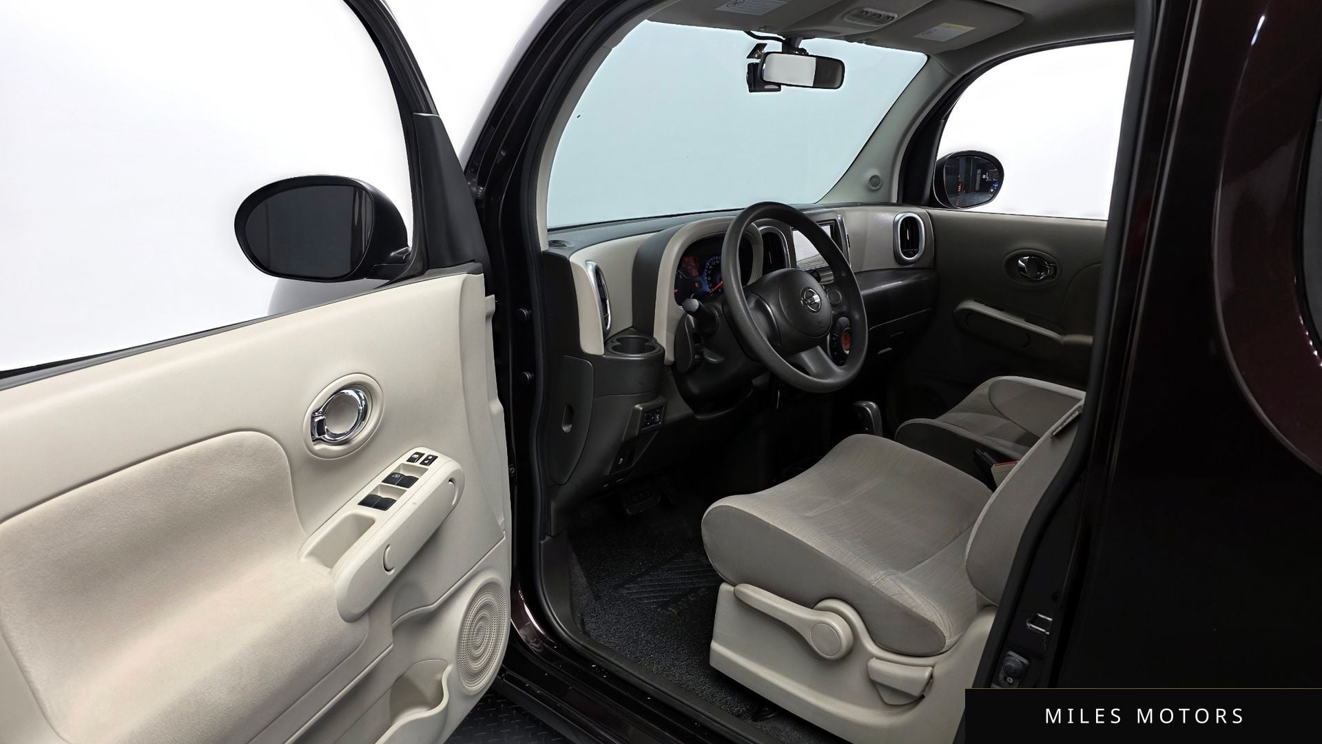 Nissan 큐브 2011 — миниатюра 10