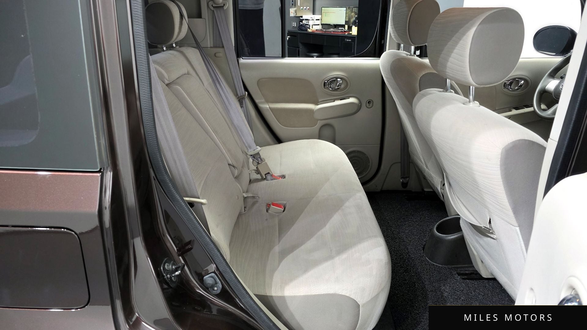Nissan 큐브 2011 — миниатюра 12