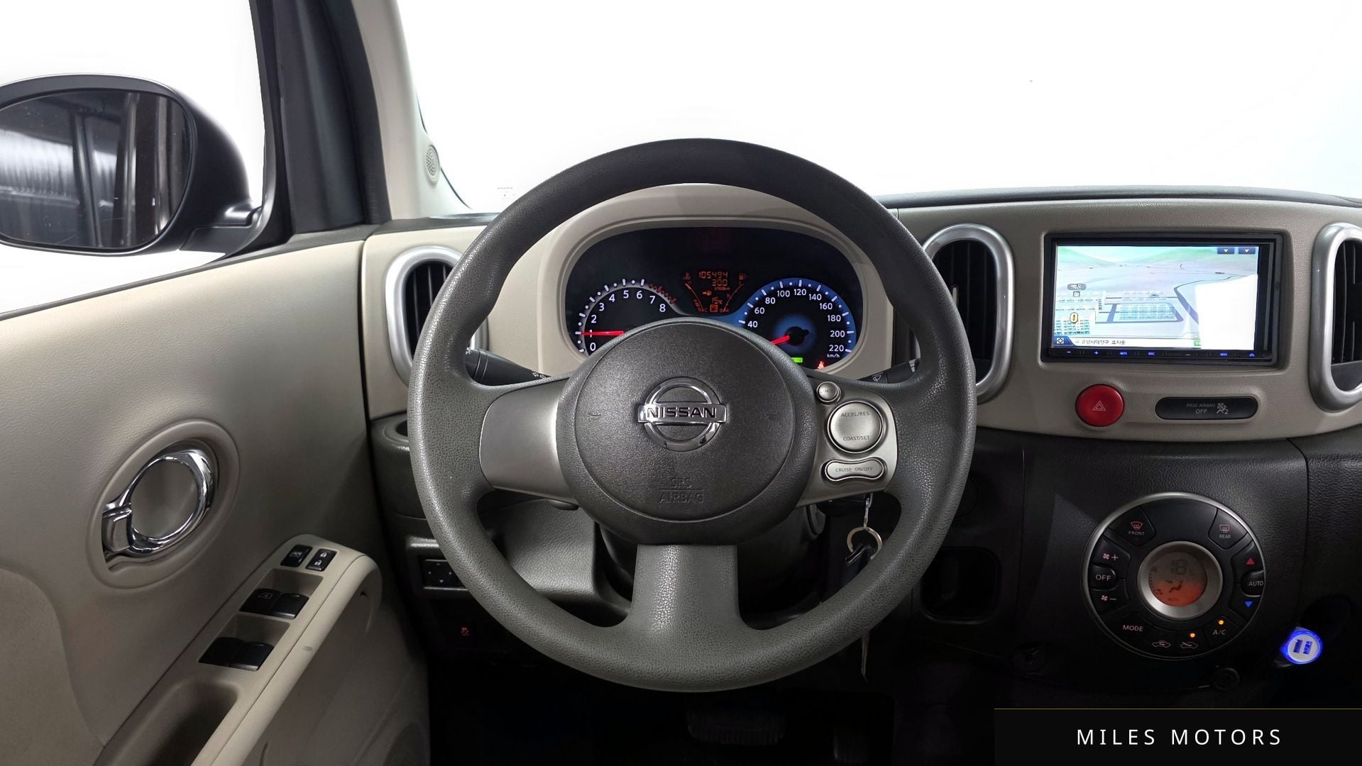 Nissan 큐브 2011 — миниатюра 13