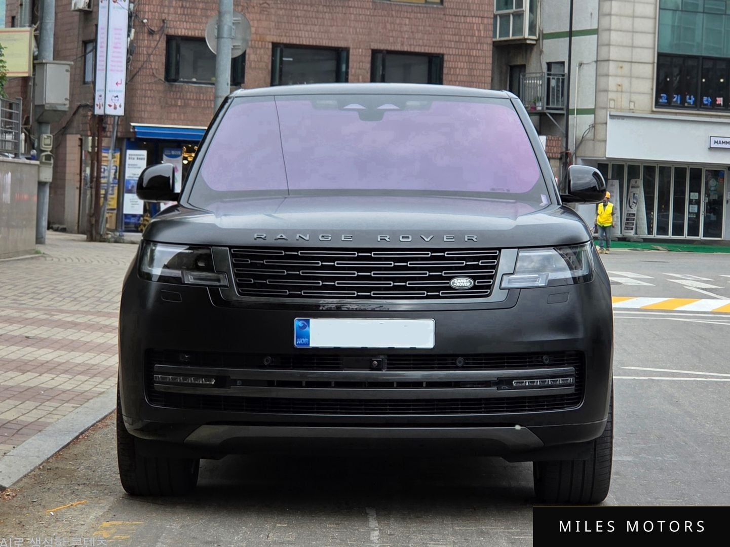 Land Rover Range Rover 2023 — миниатюра 3