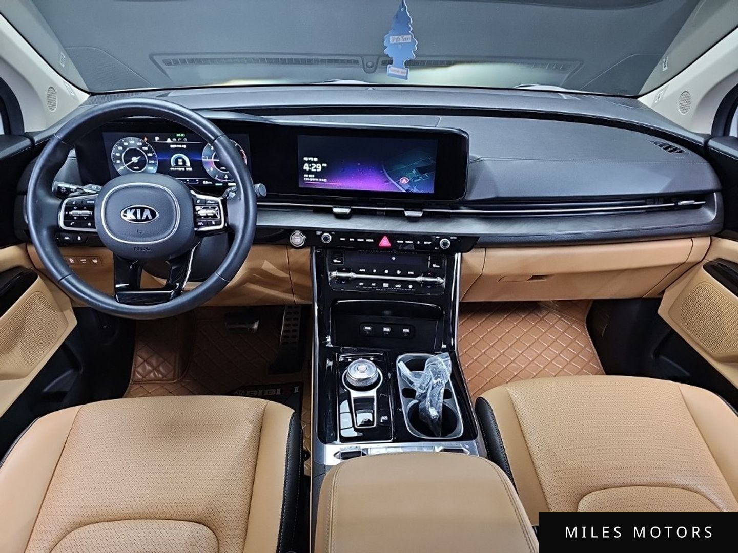 Kia Carnival 2021 — миниатюра 7