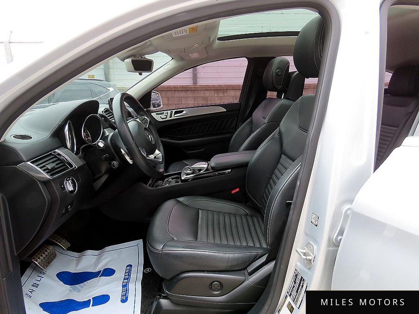 Mercedes-Benz GLE-Class W166 2017 — миниатюра 10