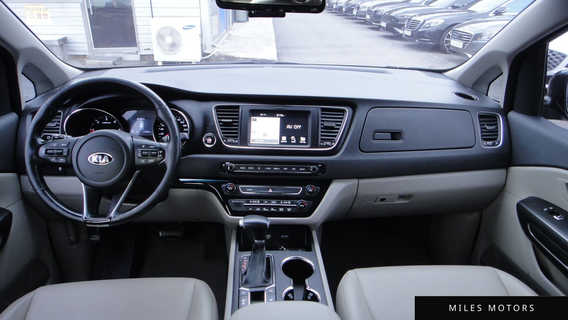 Kia Canival 2020 — миниатюра 11