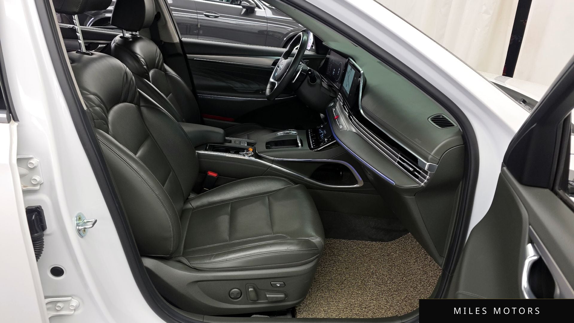 Hyundai 뉴 그랜저 IG 2020 — миниатюра 16