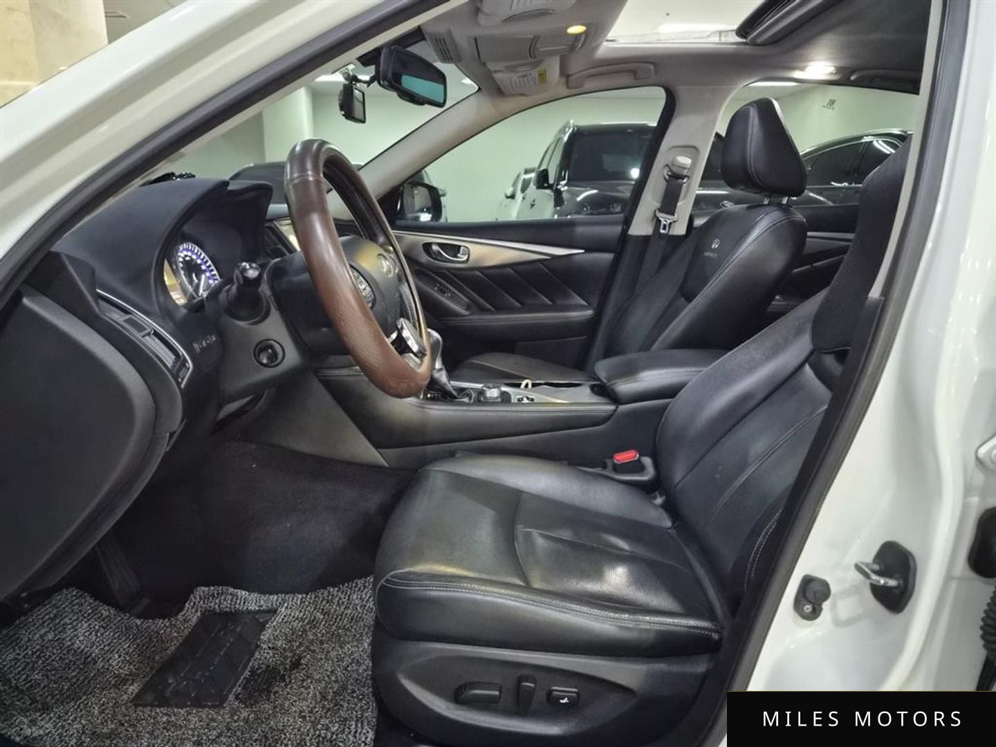 Infiniti Q50 2015 — миниатюра 12