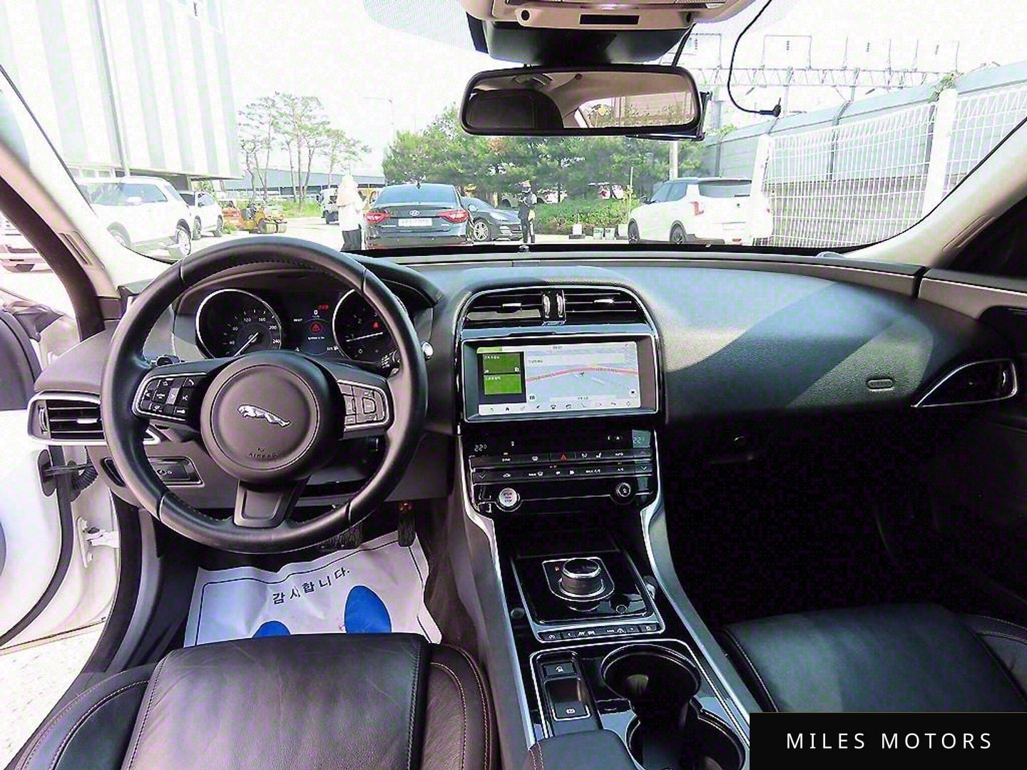Jaguar XE 2017 — миниатюра 7