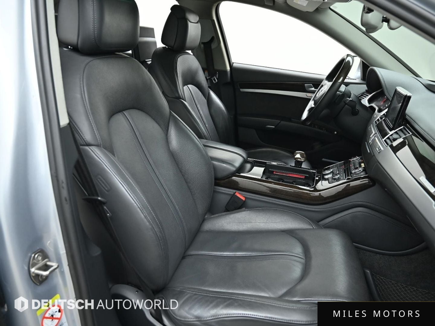 Audi A8 2015 — миниатюра 10