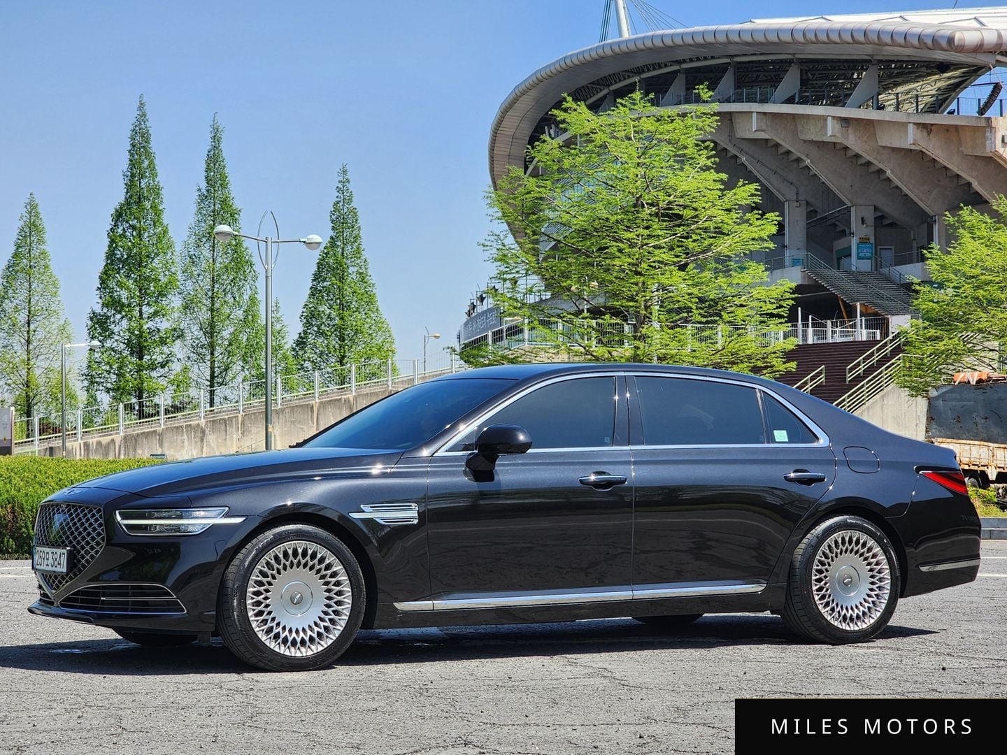 Genesis G90 2019 — миниатюра 3