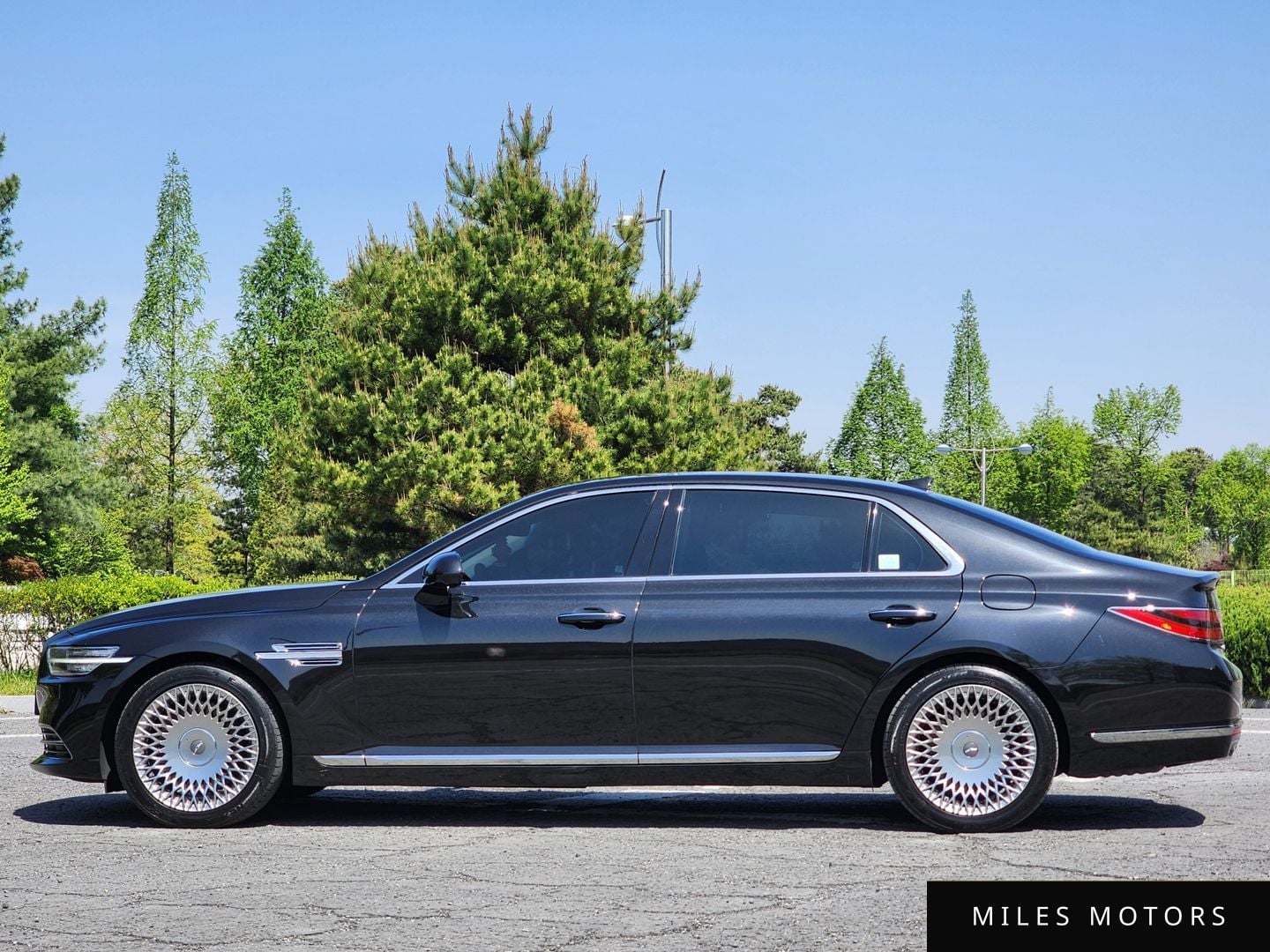 Genesis G90 2019 — миниатюра 4