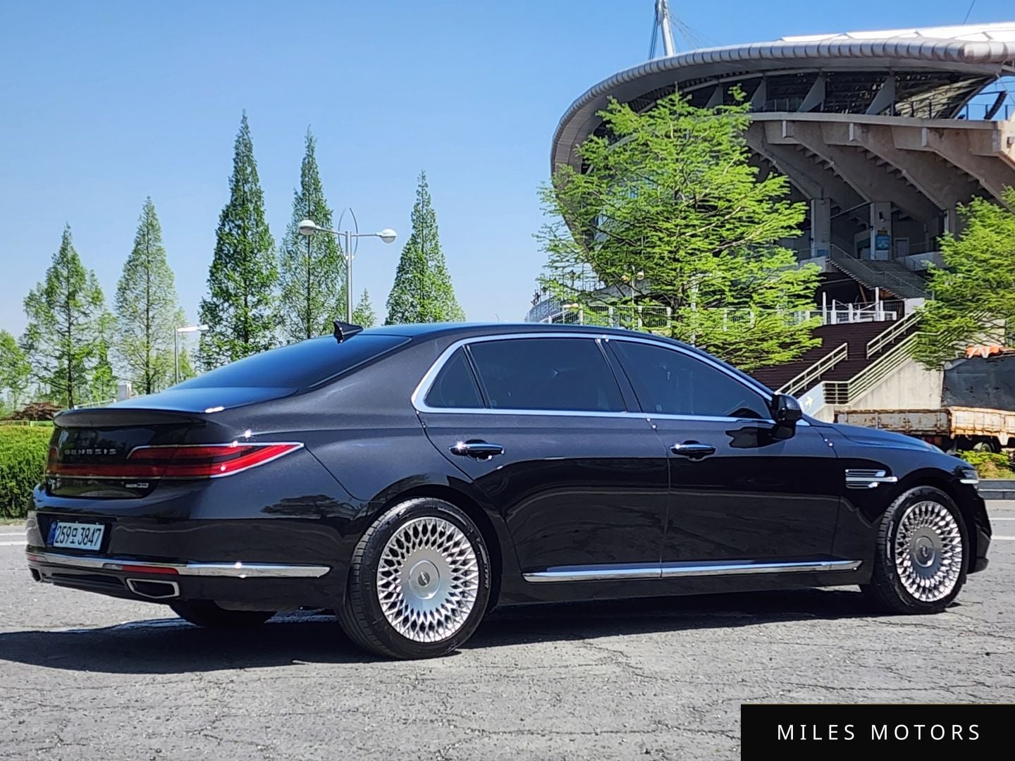Genesis G90 2019 — миниатюра 8